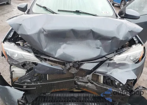 2018 Toyota Corolla Le z USA, uszkodzony, nr VIN 2T1BURHE1JC048440